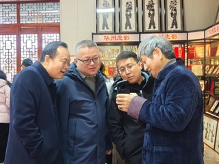 管理学院党总支开展“感受皮影魅...